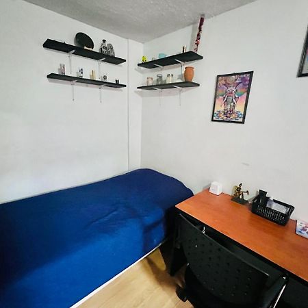 A Habitaciones Bmr Mexico-stad Buitenkant foto